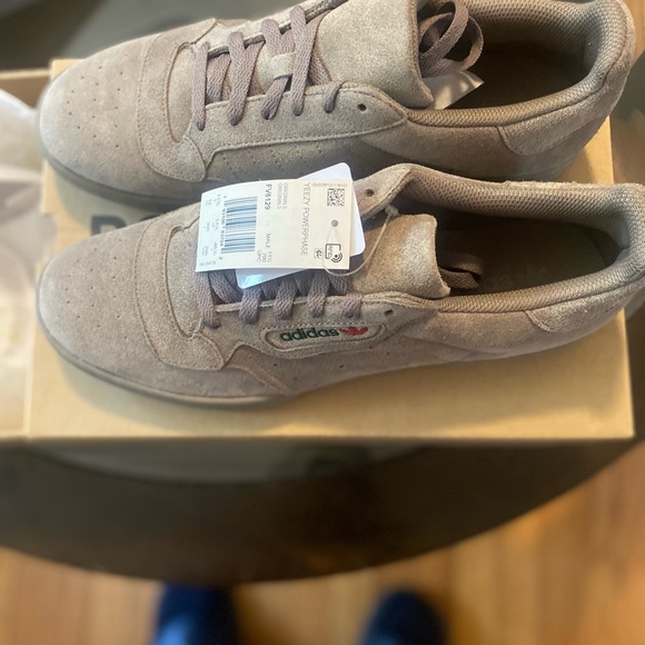Yeezy Powerphase - Picture 4 of 4